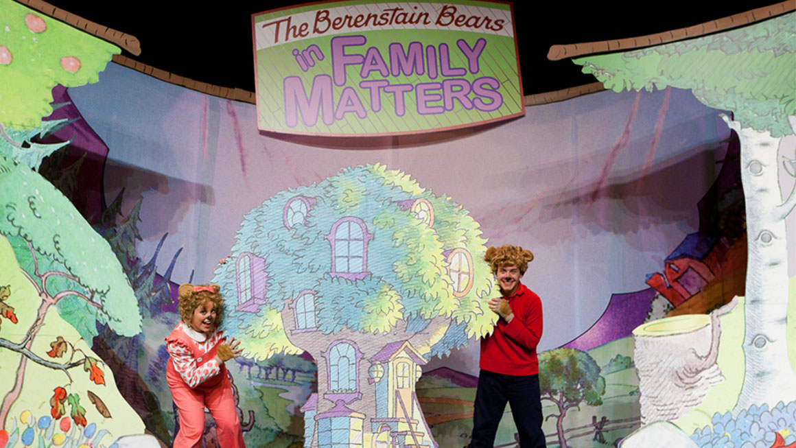 A scene from off-Broadway's family musical <em>The Berenstain Bears LIVE! in Family Matters, the Musical</em>.
